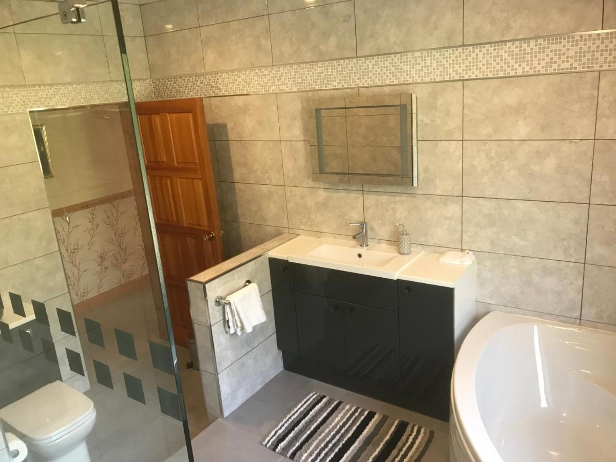 Heulwen Guest House 돌겔라우 외부 사진