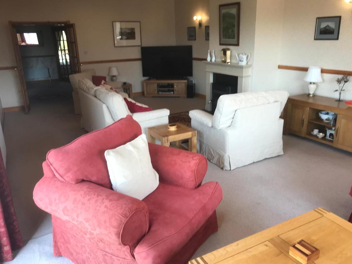 Heulwen Guest House 돌겔라우 외부 사진